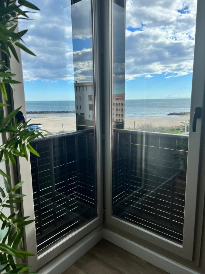 En Front De Mer, Magnifique Appartement 6 Pers. آجد المظهر الخارجي الصورة